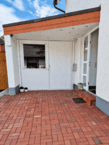 Hauseingang/Carport